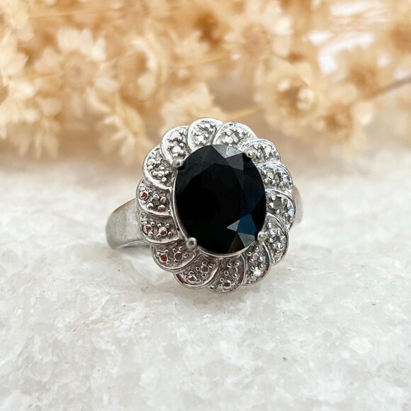 Floral Black Onyx Cubic Zirconia Vintage Sterling Silver Women's Ring - sz 7.75 - Picture 2 of 10